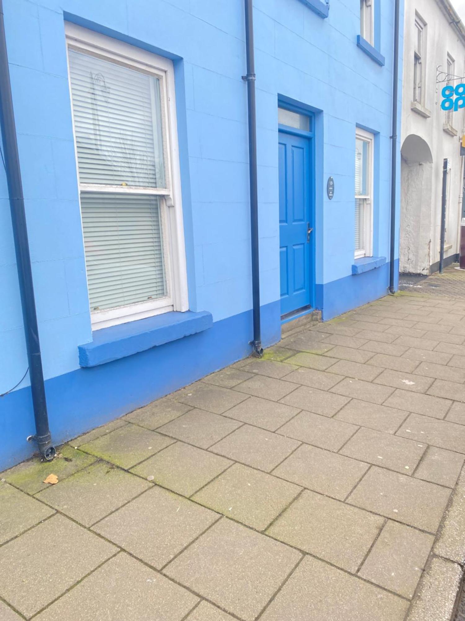 The Blue House Apartments Bushmills Exterior foto